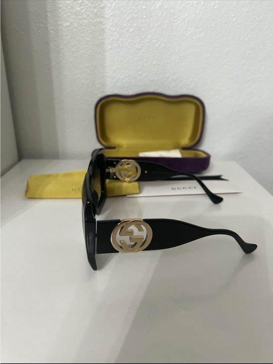 Gucci Women’s Black Oversized Square Sunglasses with Gradient Lenses main image 11
